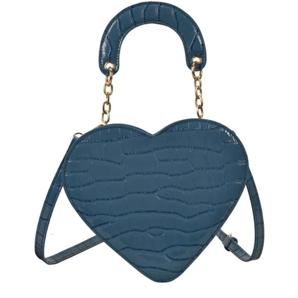Blue Heart shaped crossbody Purse - Picture 2 of 4